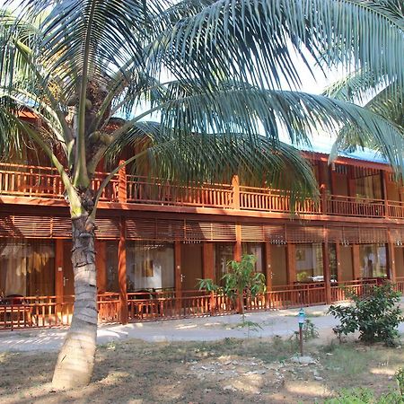 Pearl Park Beach Resort Lakshmanpur Dış mekan fotoğraf